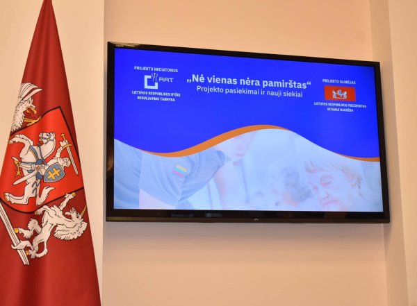 „Nė vienas nėra pamirštas“ – skaitmeninis ryšys, kuris keičia gyvenimus
